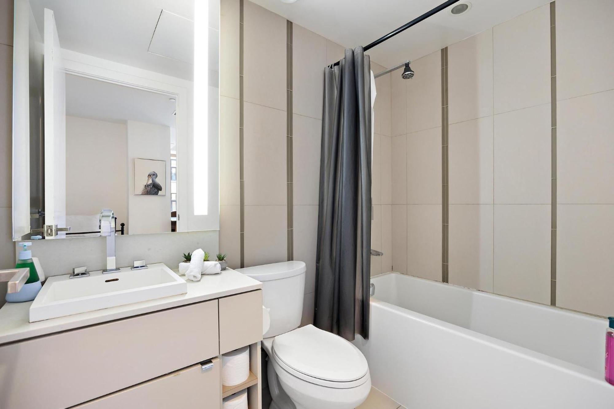 Downtown Toronto Condos المظهر الخارجي الصورة